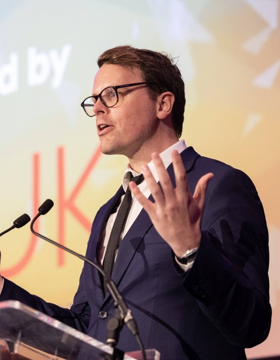 smiling ncuk students with thumbs up