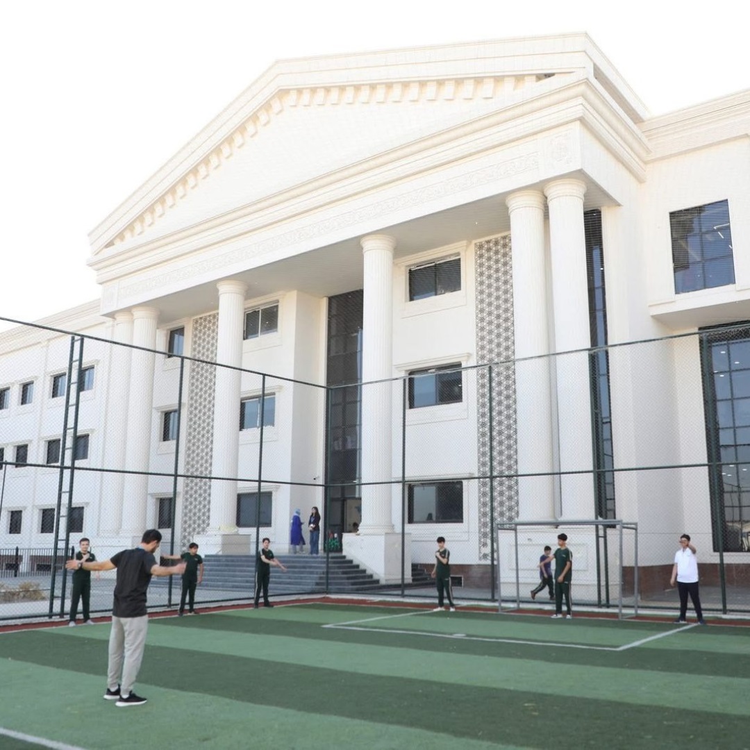 Cambridge International Pathway College